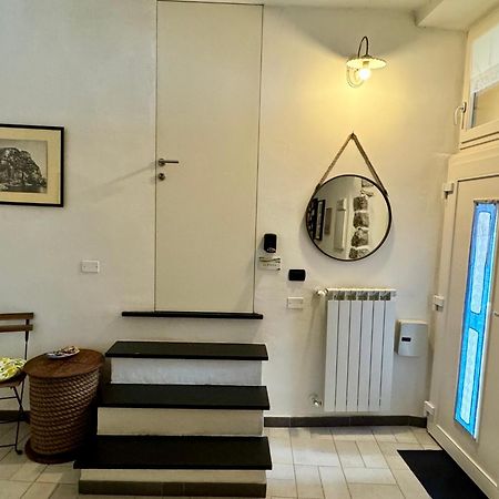 La Piramide Hotel Manarola Luaran gambar